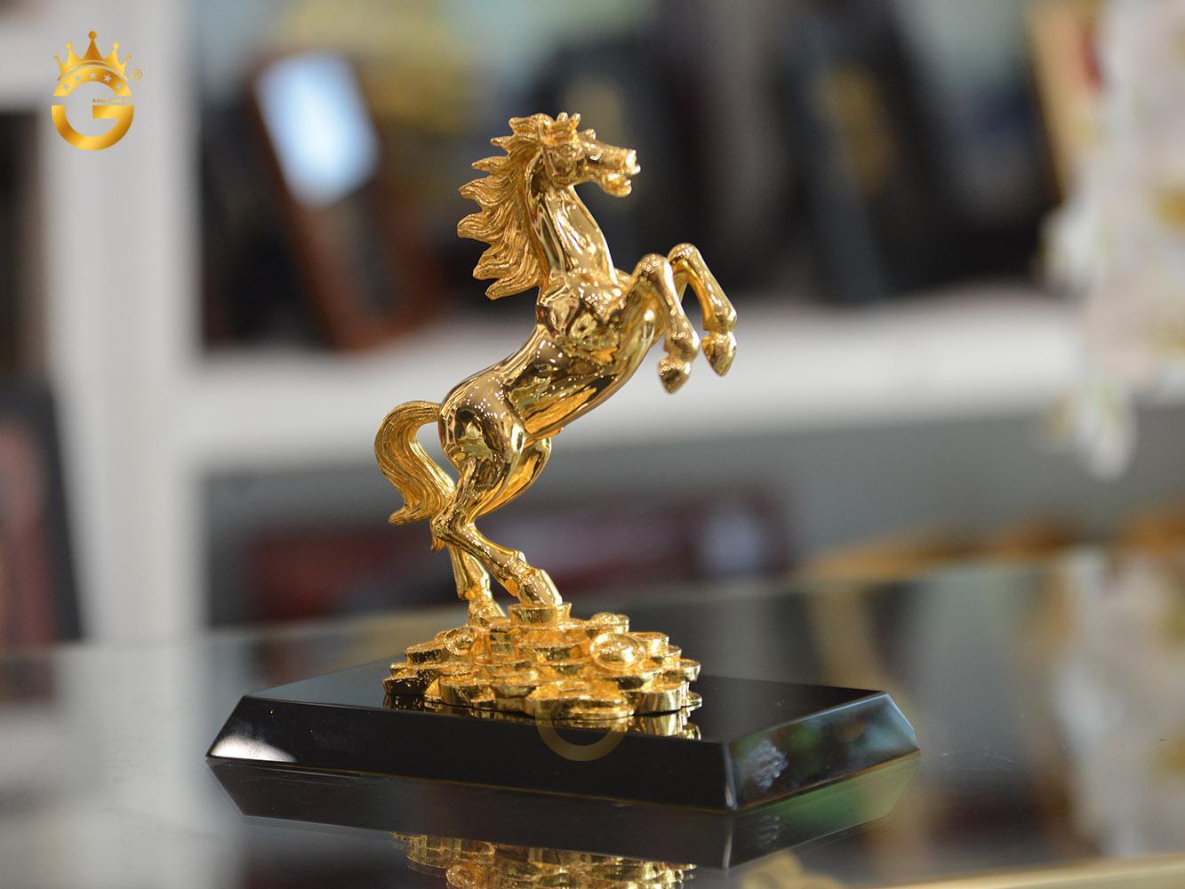 Tượng ngựa bằng đồng mạ vàng 24k cao cấp, quà tặng linh vật phong thủy mạ vàng