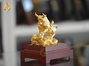 Tượng bò phố Wall mạ vàng 24k- quà tặng ý nghĩa tặng Sếp 