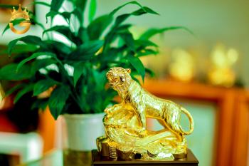 Giá bán tượng hổ vàng Sơn lâm phú quý của King Gold Art